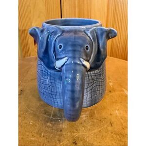 Vintage 1979 Barbi Jo Stim Elephant Mug (6709)